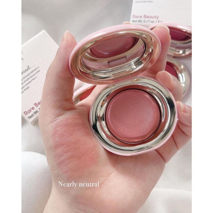 RARE BEAUTY BLUSH NEARLY NEUTRRAL