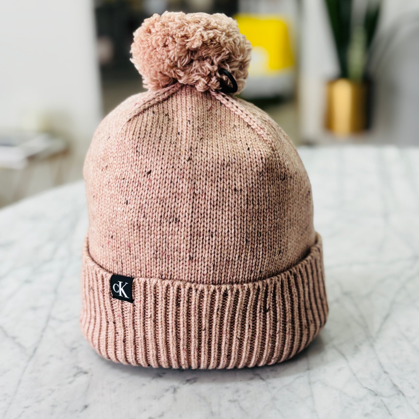 GORROS POMPOM CALVIN KLEIN ROSADO