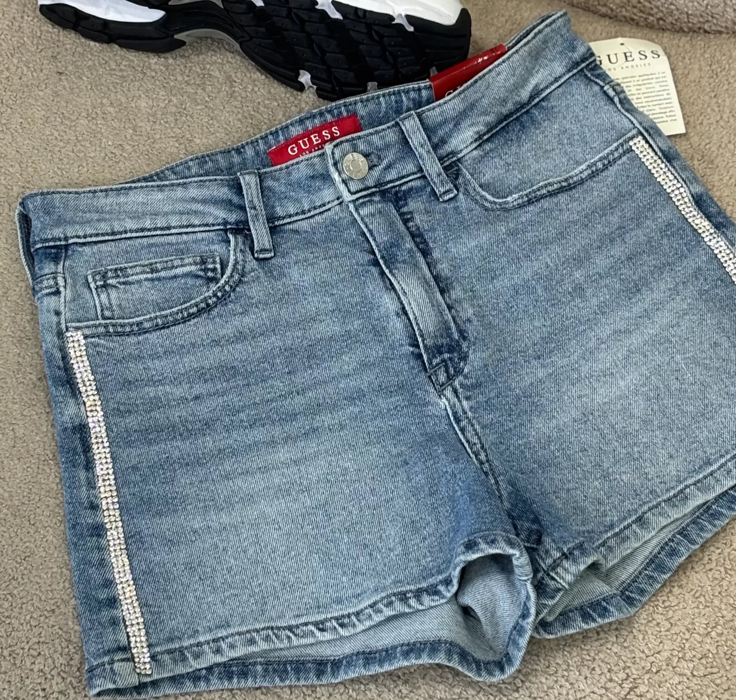 SHORT GUESS 36