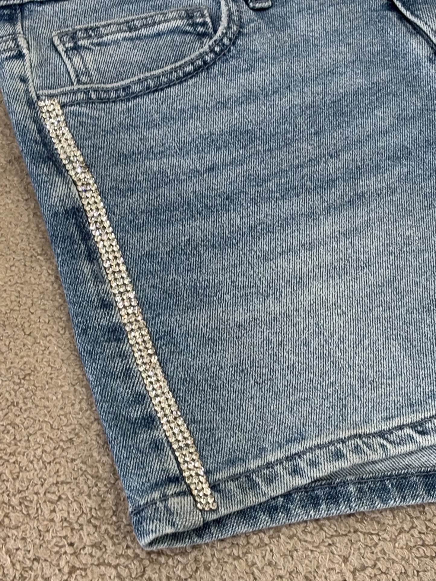 SHORT GUESS 36