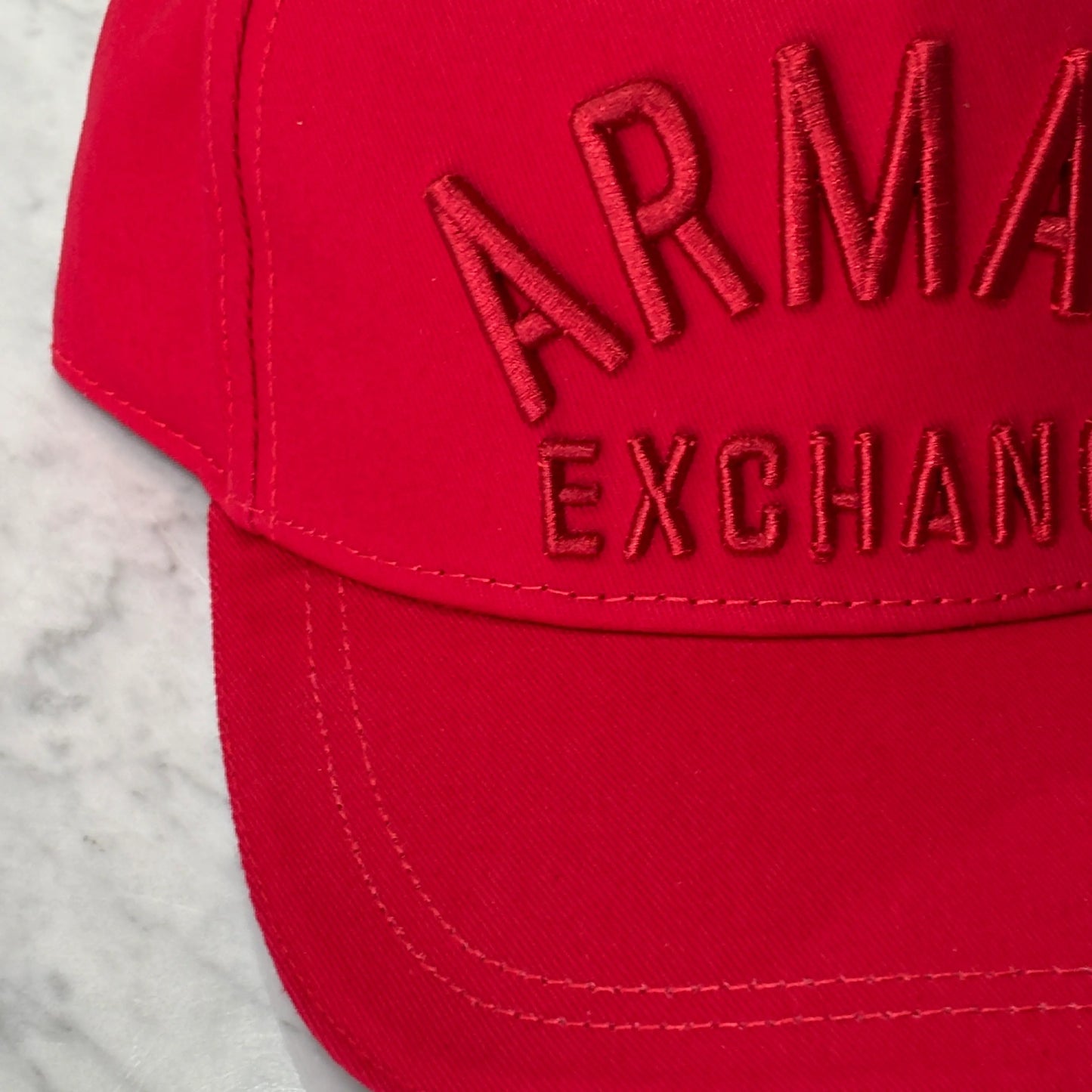 GORRO RED ARMANI