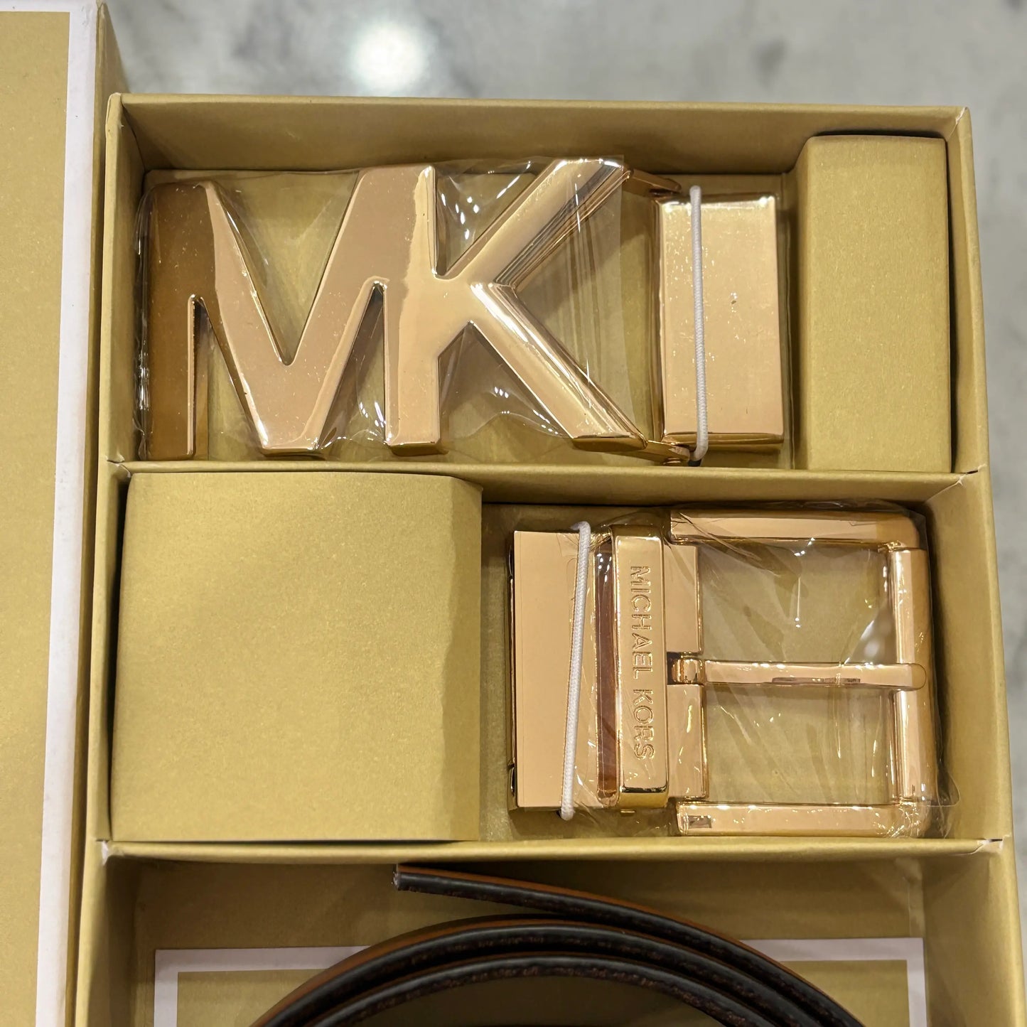 PACK DE CINTURONES REVERSIBLES 2 HEBILLAS