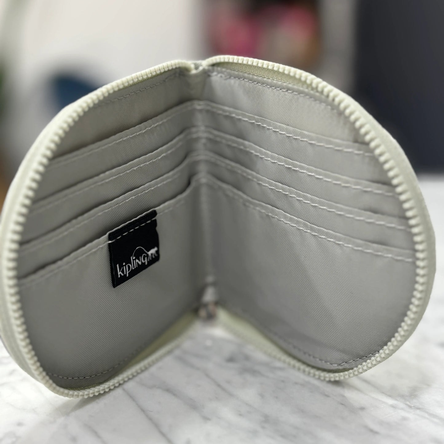 MONEDERO CRESITA KIPLING DYNAMIC SILVER