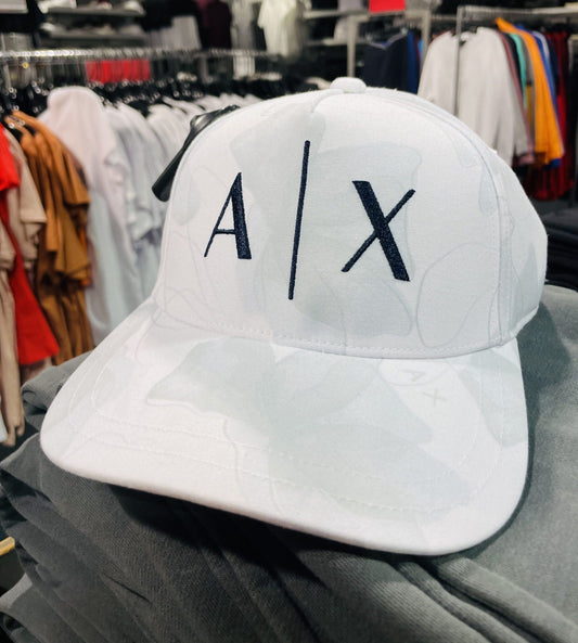 GORRO ARMANI WHITE