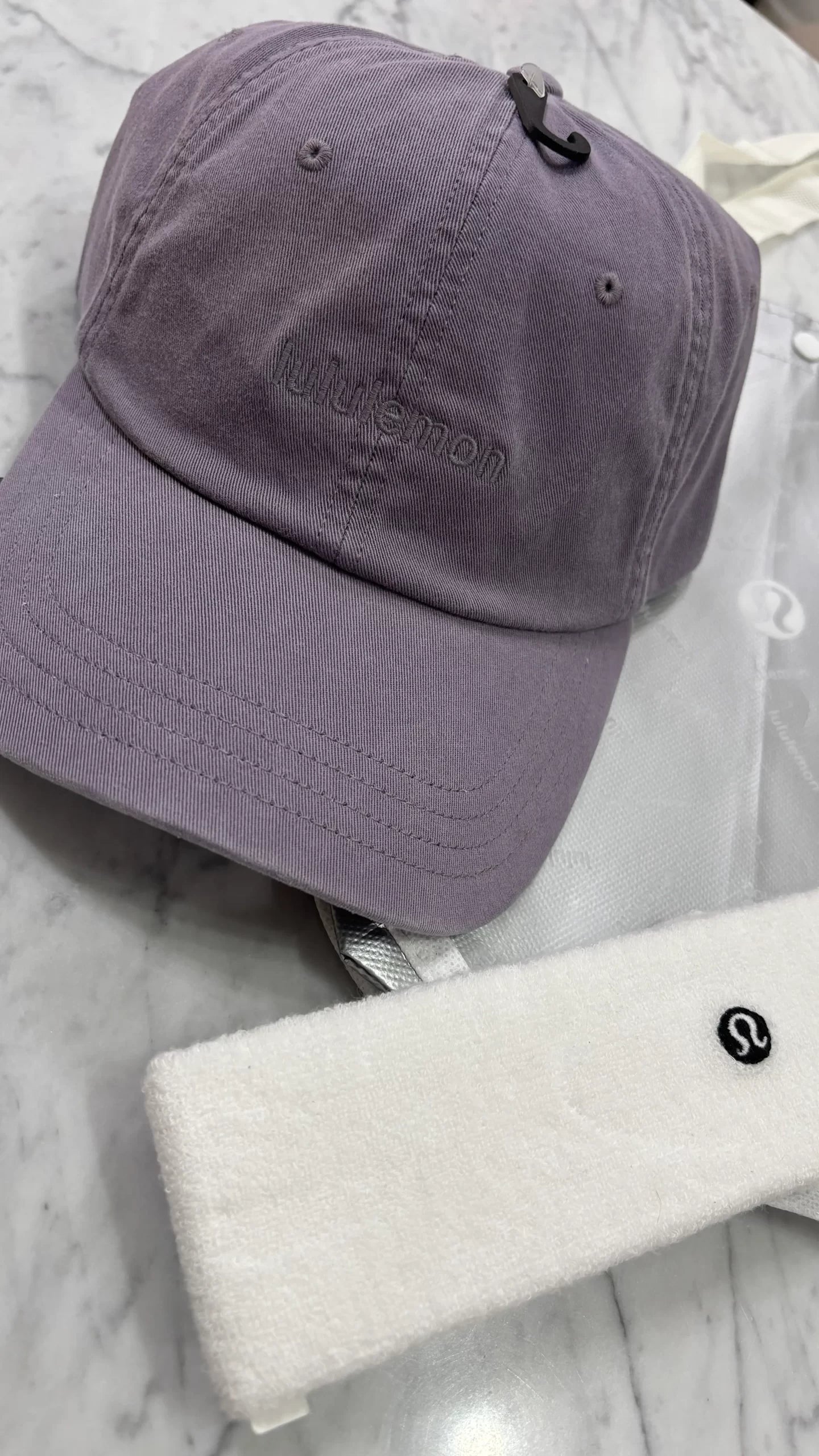 GORRO LULULEMON