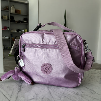 LONCHERA KIPLING ERMY BERRY METALLIC