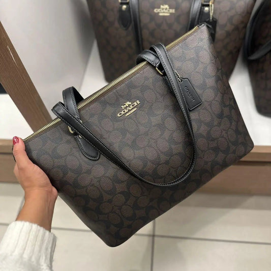 TOTE COACH BROWN