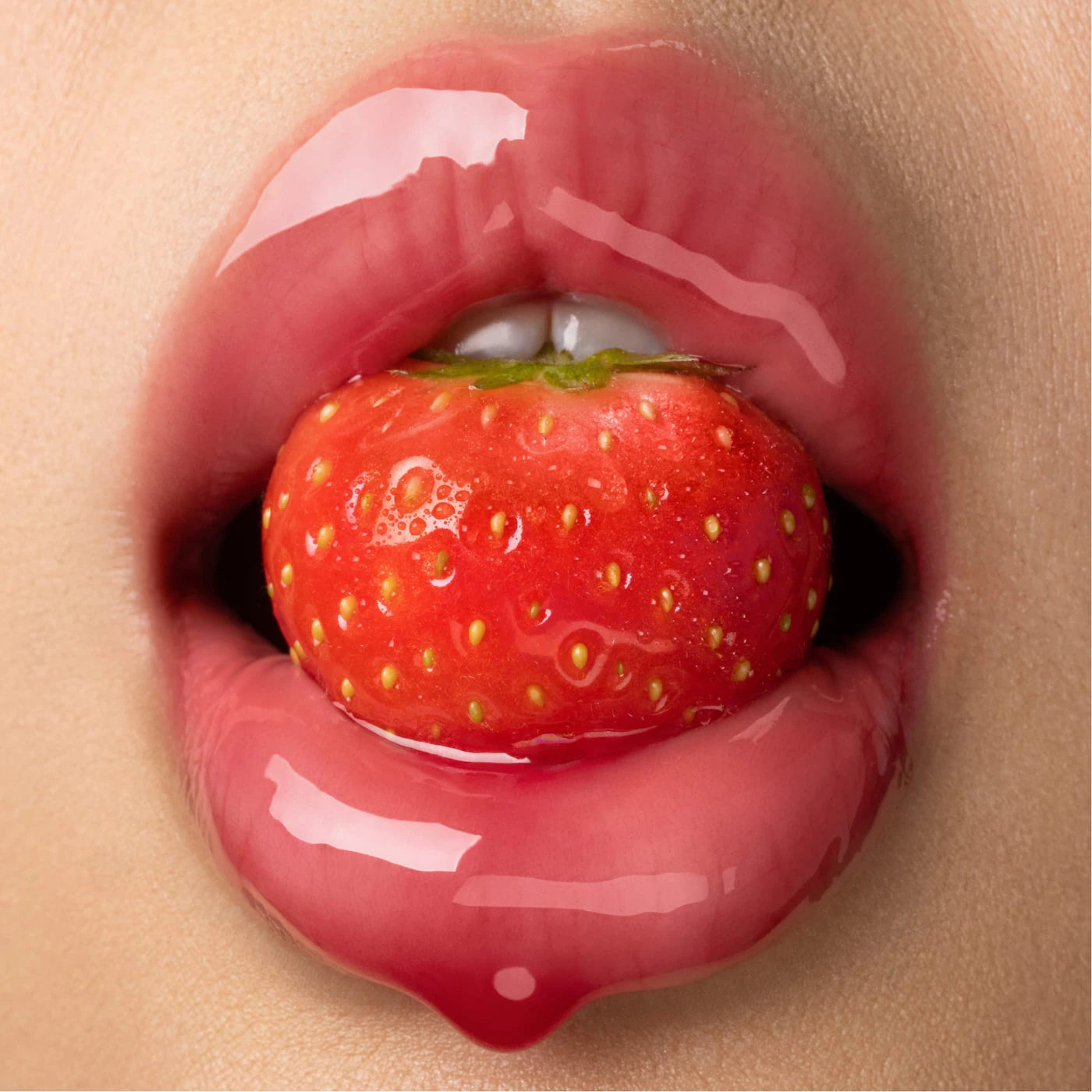 Lips oil gisou strawberry