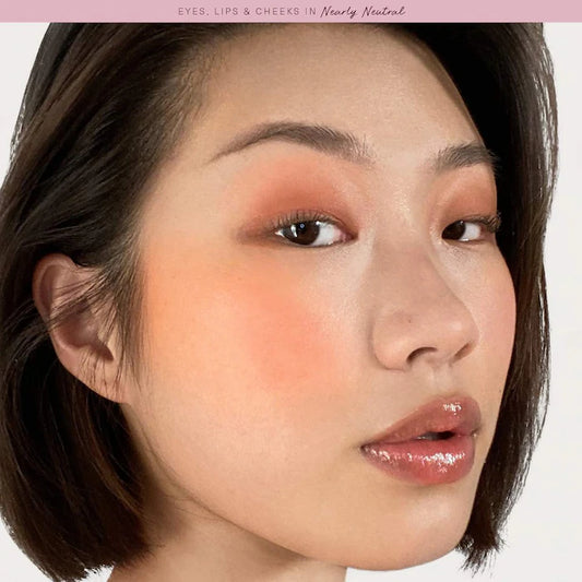 MARACUYA JUICY LIP PLUMP POPPY